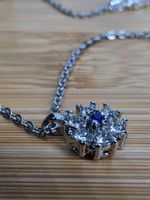 Collier argent avec zircons