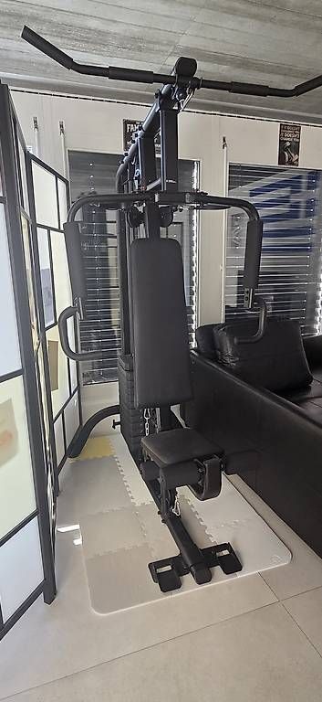 Hometrainer: Kraft Station Neuwertig – Gebraucht aus Herrenschwanden von George88