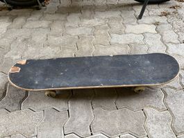 Skateboard Channel One gebraucht mit Gebrauchsspuren