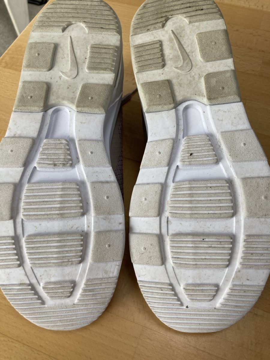Nike Scarpe da donna: Nike Turnschuh, Nike Air Max Motion – Usato da Matzingen venduto da carola71 2