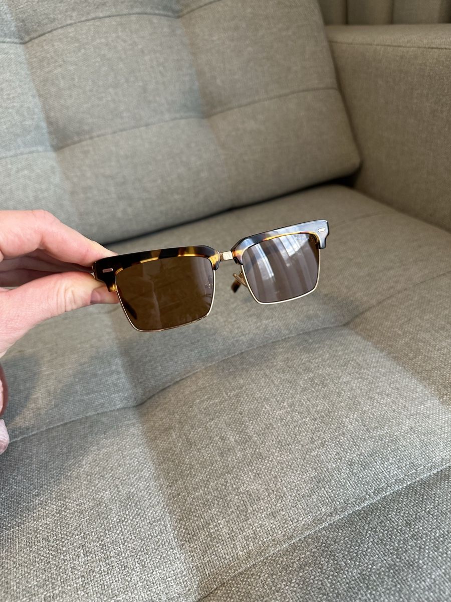Miu Miu Occhiali & Lenti: Miu miu sunglasses . New – Nuovo (secondo la descrizione) da Küssnacht am Rigi venduto da hor_dpb7 2