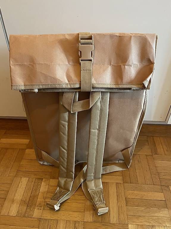 Zaini: McDonald's Strandtuch  + Rucksack Sammelobjekt – Usato da Maschwanden venduto da Ddorf 1