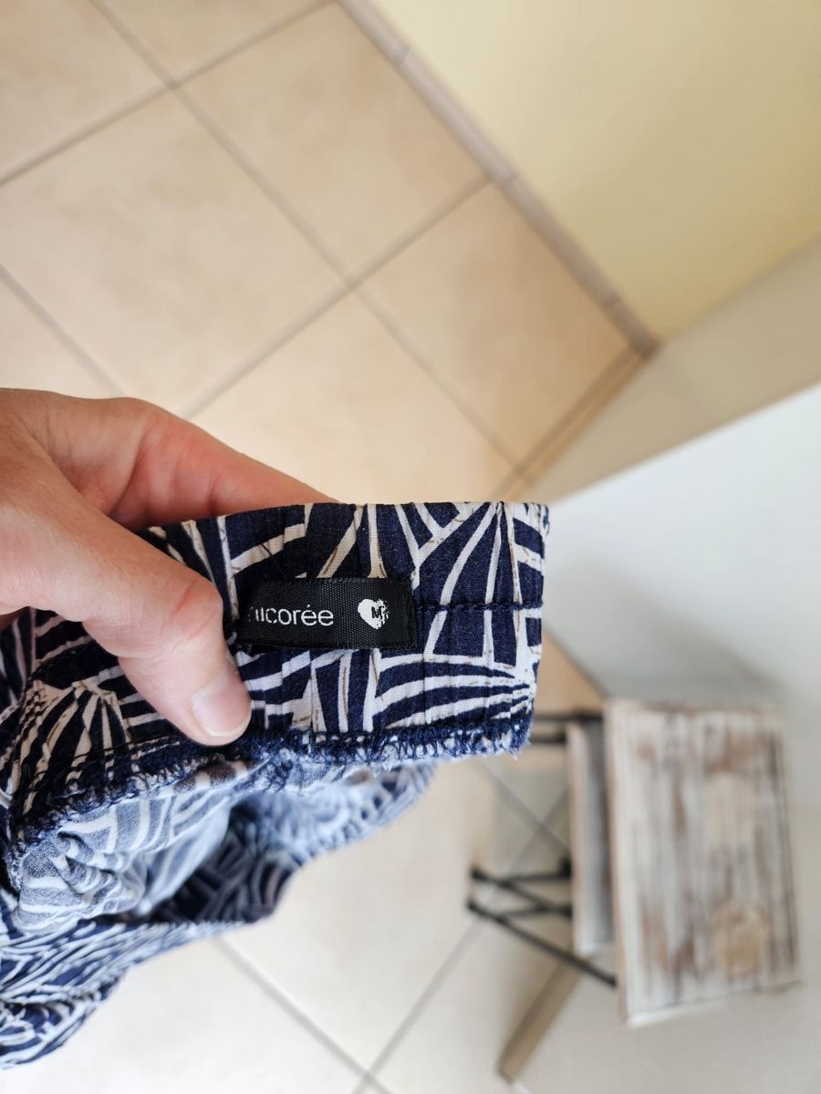 Pantalons: Kurze Stoffhose, M – D'occasion à aarau par A.Naef 1
