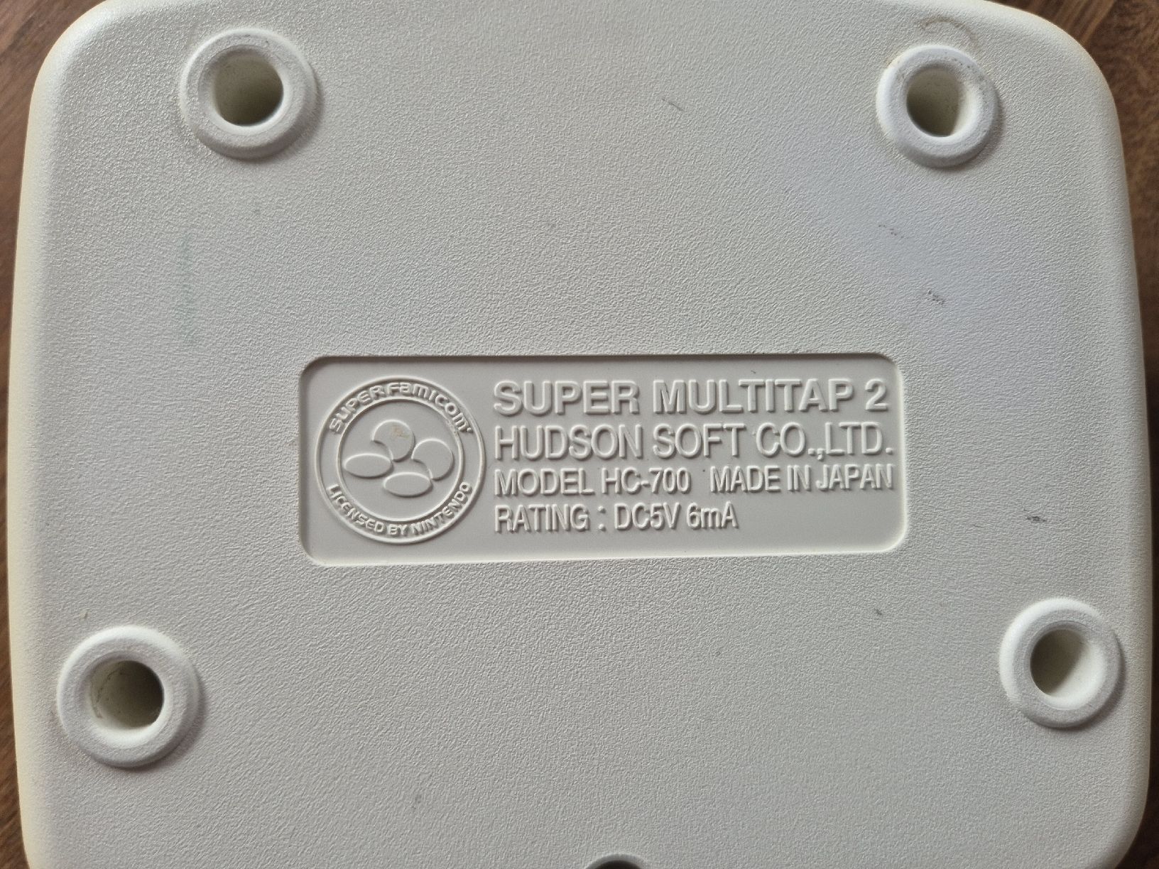 Controller: Super Nintendo Multitap – Usato da Gümligen venduto da kurt2591989 2