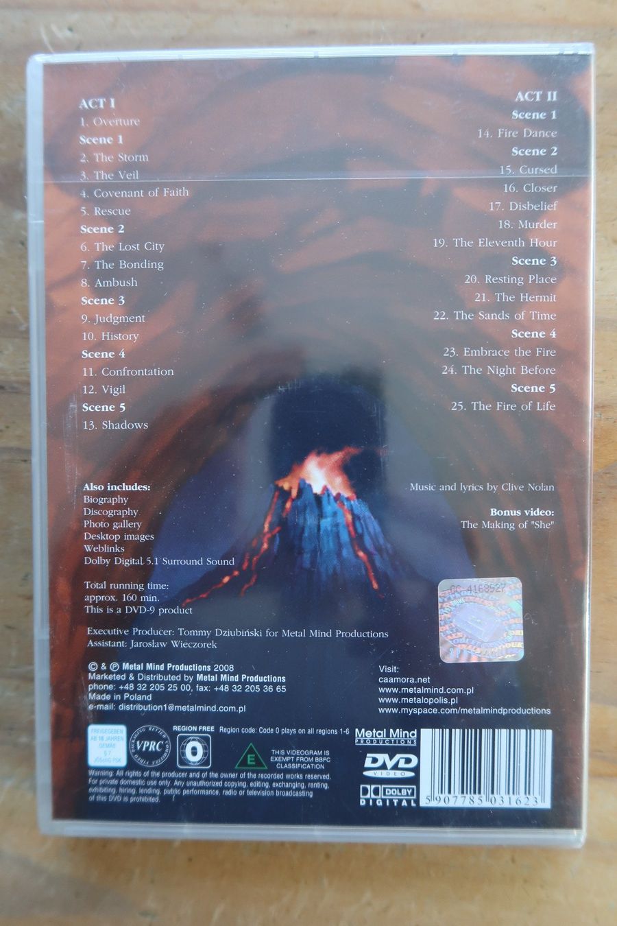 Tutti i DVDs: CAAMORA - SHE - NEUE OVP DVD – Nuovo e nell'imballaggio originale da Basel venduto da Patiscat 2