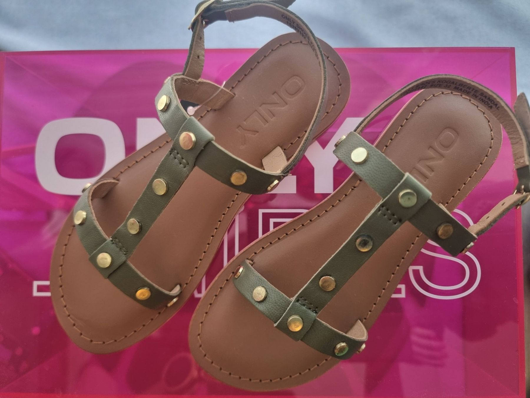 Only Schuhe für Mädchen: Sandalen Only Kids Olivegrün – Neu und originalverpackt aus Gunzwil von daryl090496 2