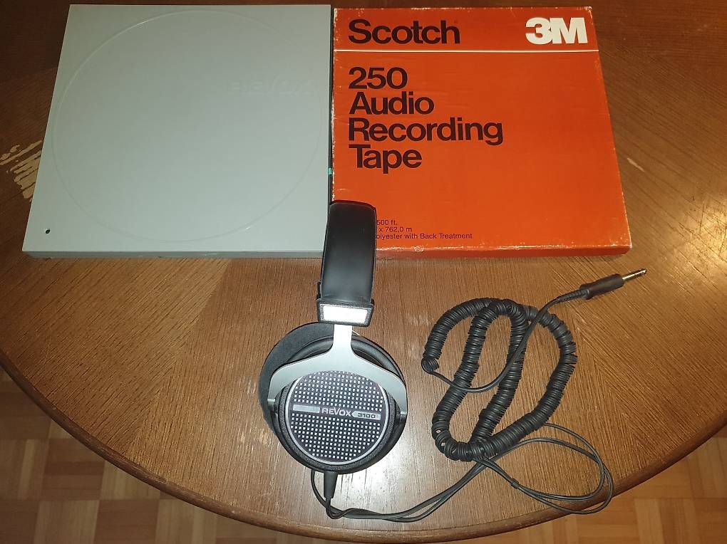 Cuffie: Revox High Fidelity inkl Original Kopfhörer – Usato da Muhen venduto da Gsell4 4