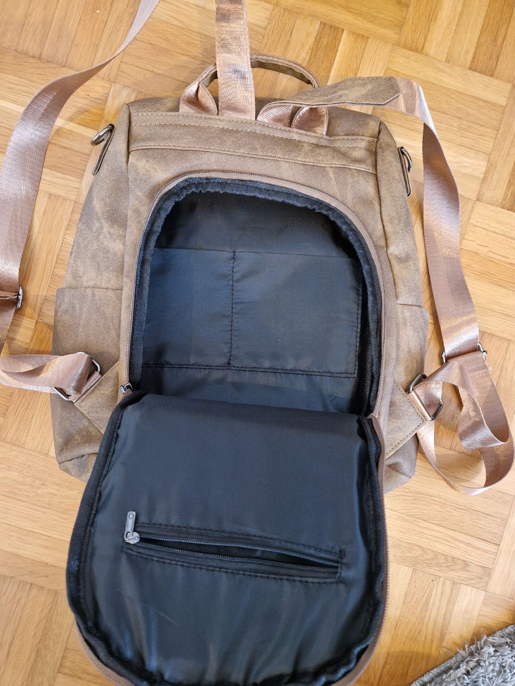 Zaini: Damen Rucksack in Braun - Backloader – Nuovo (secondo la descrizione) da Reinach BL venduto da Tinkerbelly27 2