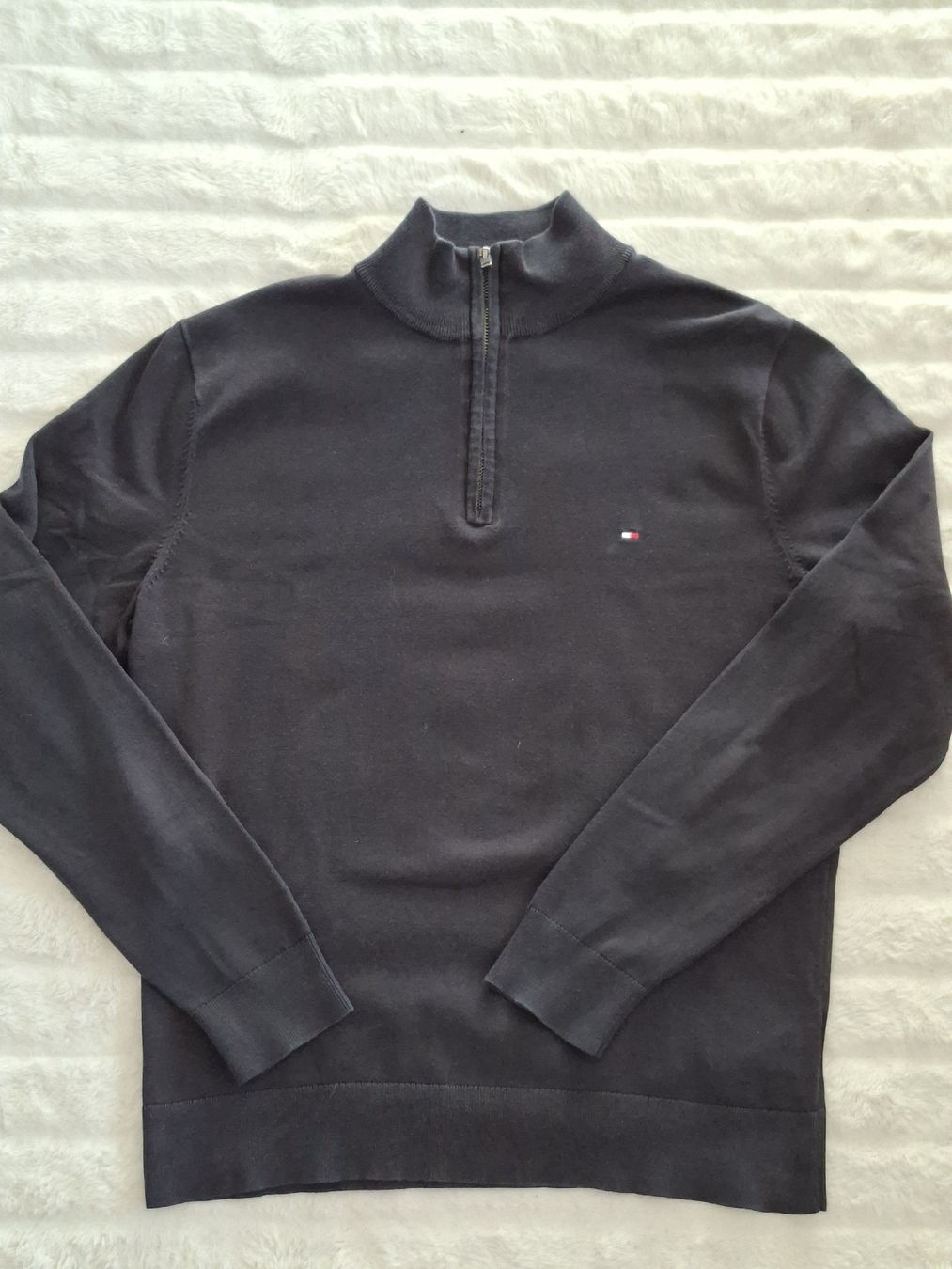 Tommy Hilfiger Maglioni & Felpe: Pull Tommy Hilfiger noir, Taille L - – Usato da Renens VD venduto da ser_j2fn