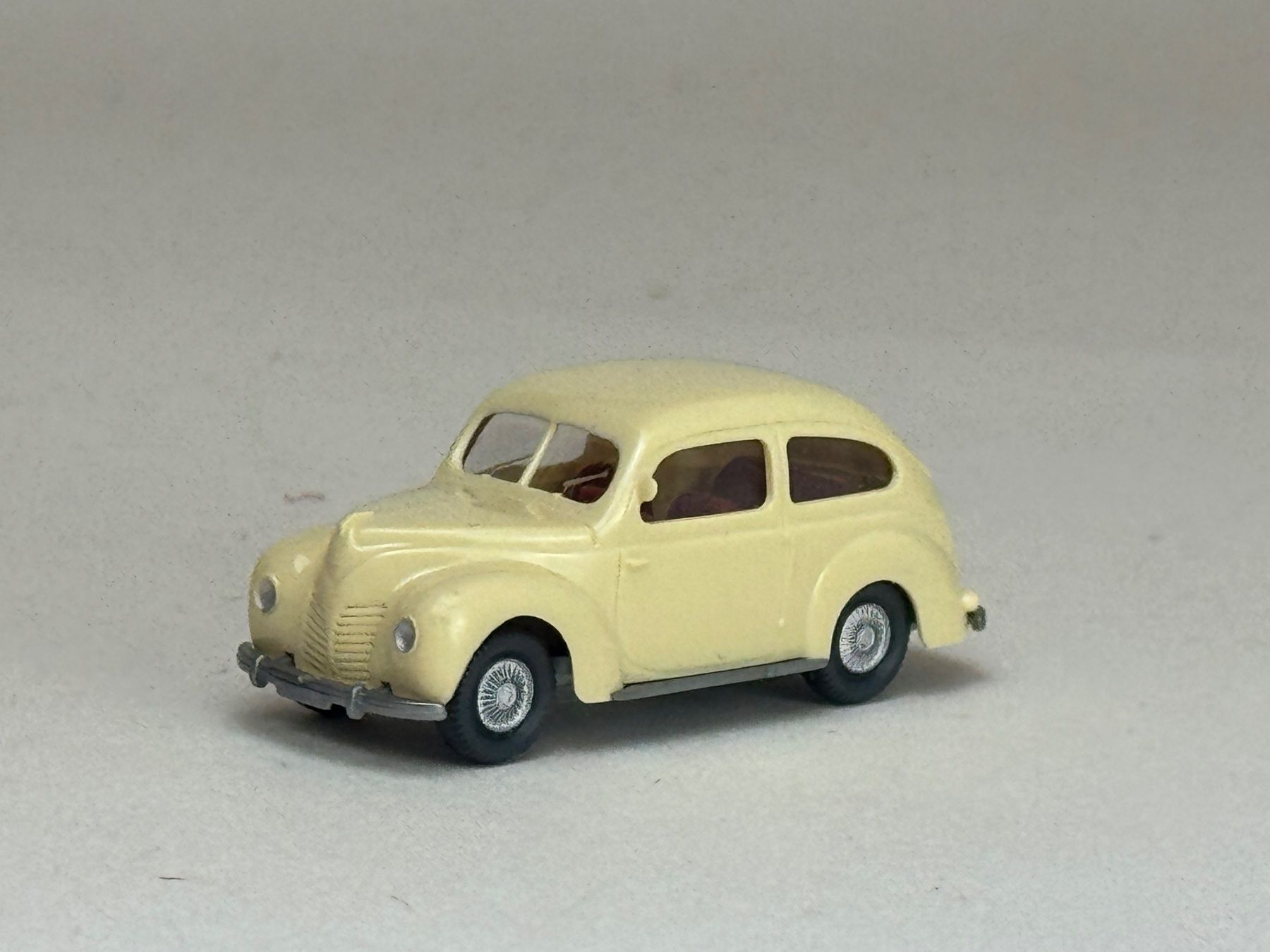 Wiking Voitures modèles: Ford Eifel hellcremeweiss – D'occasion à Elm par Wikmtz