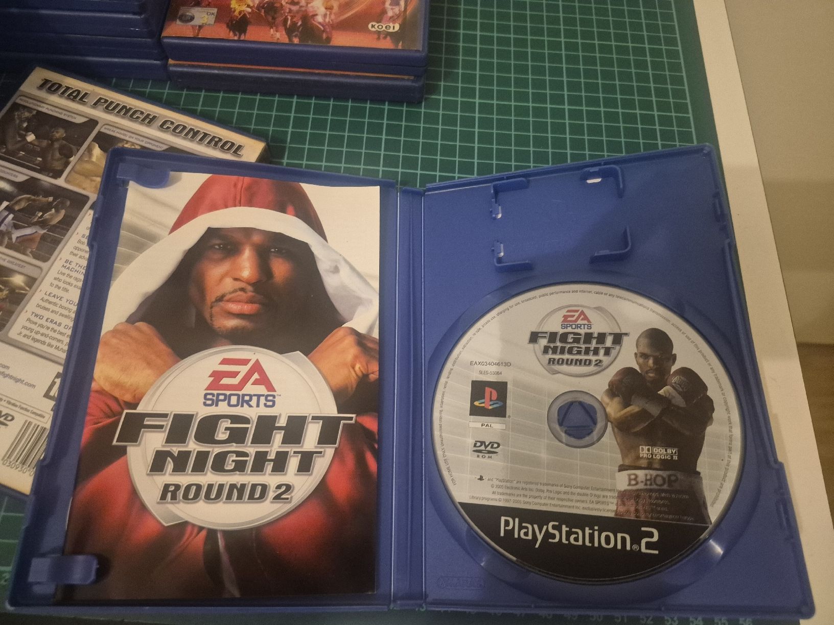 Sony Giochi: PS2 Fight Night 2004 & Round 2 - Boxing Games Bundle! – Usato da Meyrin venduto da Retro-GZ 2