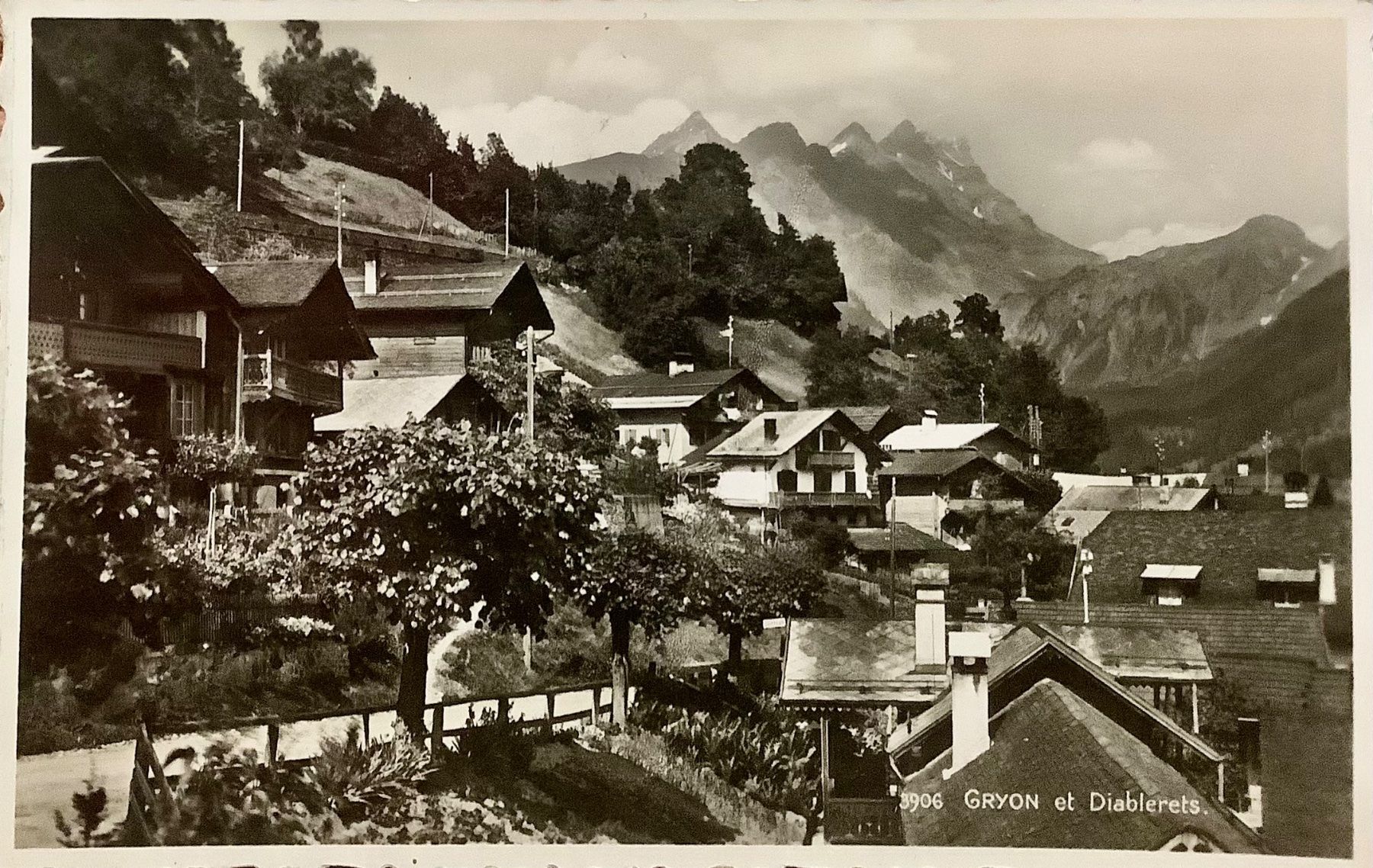 Cartoline postali: 1949 - GRYON et Diablerets - Dorfansicht – Usato da Root venduto da ENGLAND-TREASURES 1