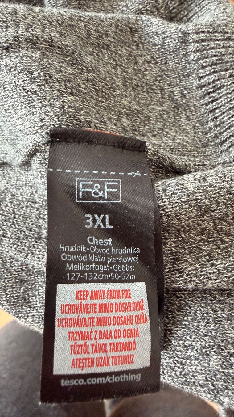 Maglioni & Felpe: Pullover - F+F grau Strick Gr. 3XL / XXXL – Usato da Winterthur venduto da Secondhand-Family 4