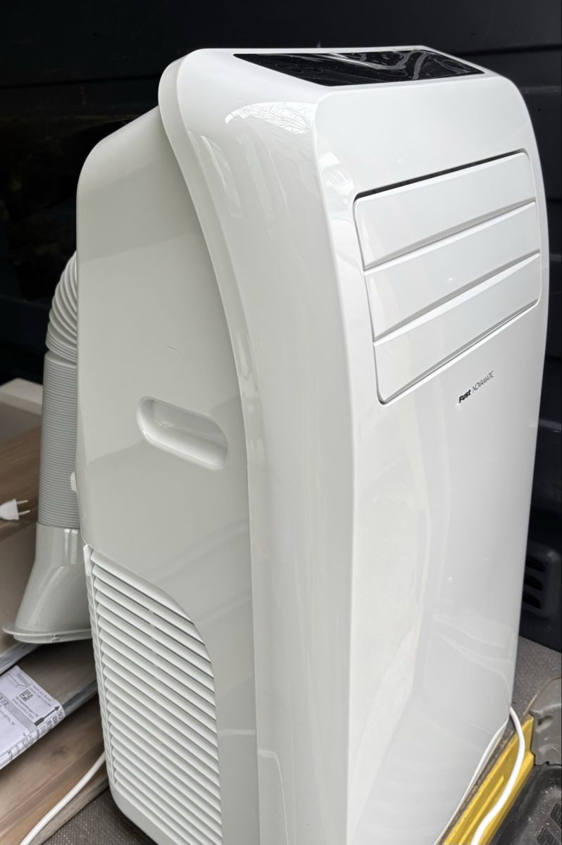Novamatic Klimageräte: Klima Nivamatic CL 1220 Fust – Neu (gemäss Beschreibung) aus Zug von Deks 1