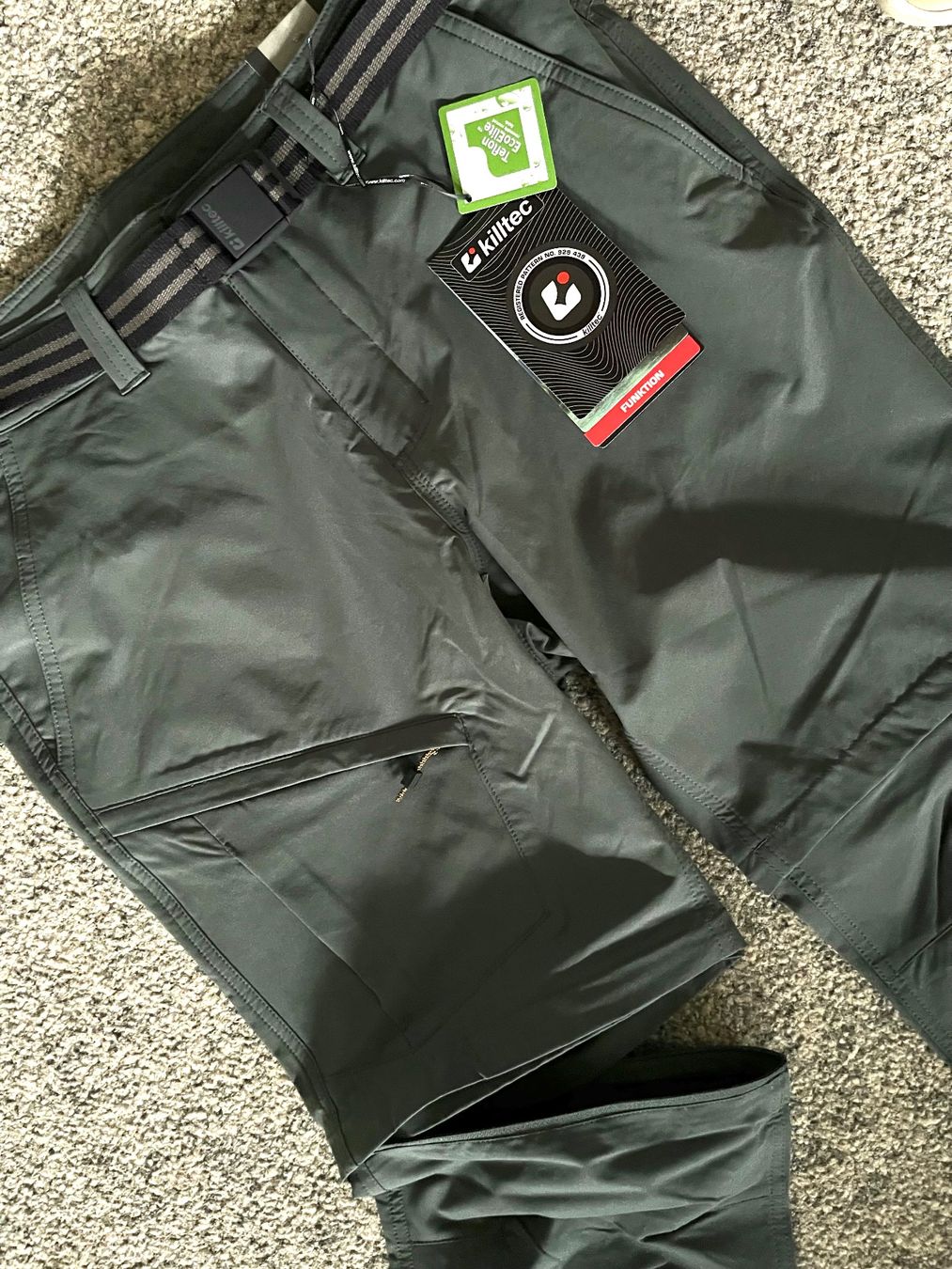 Killtec Pantaloni: 2in1 Outdoorhose "KILLTEC", Bermuda oder lange Hose, Gr.L 26 – Nuovo e nell'imballaggio originale da Adliswil venduto da vette56 1