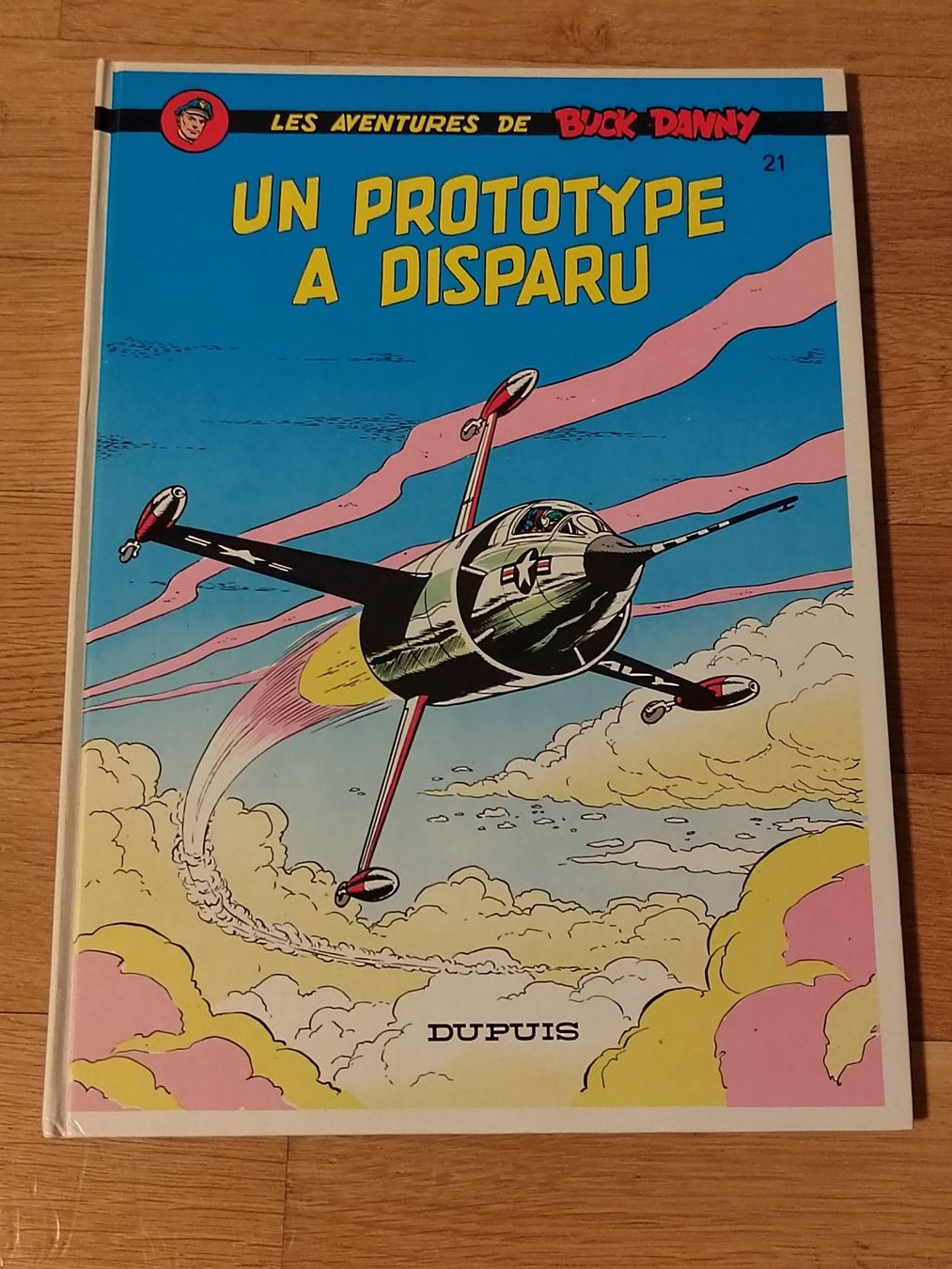 Fumetti: Buck Danny - Un Prototype a disparu BD 21 – Usato da Fribourg venduto da Nooky