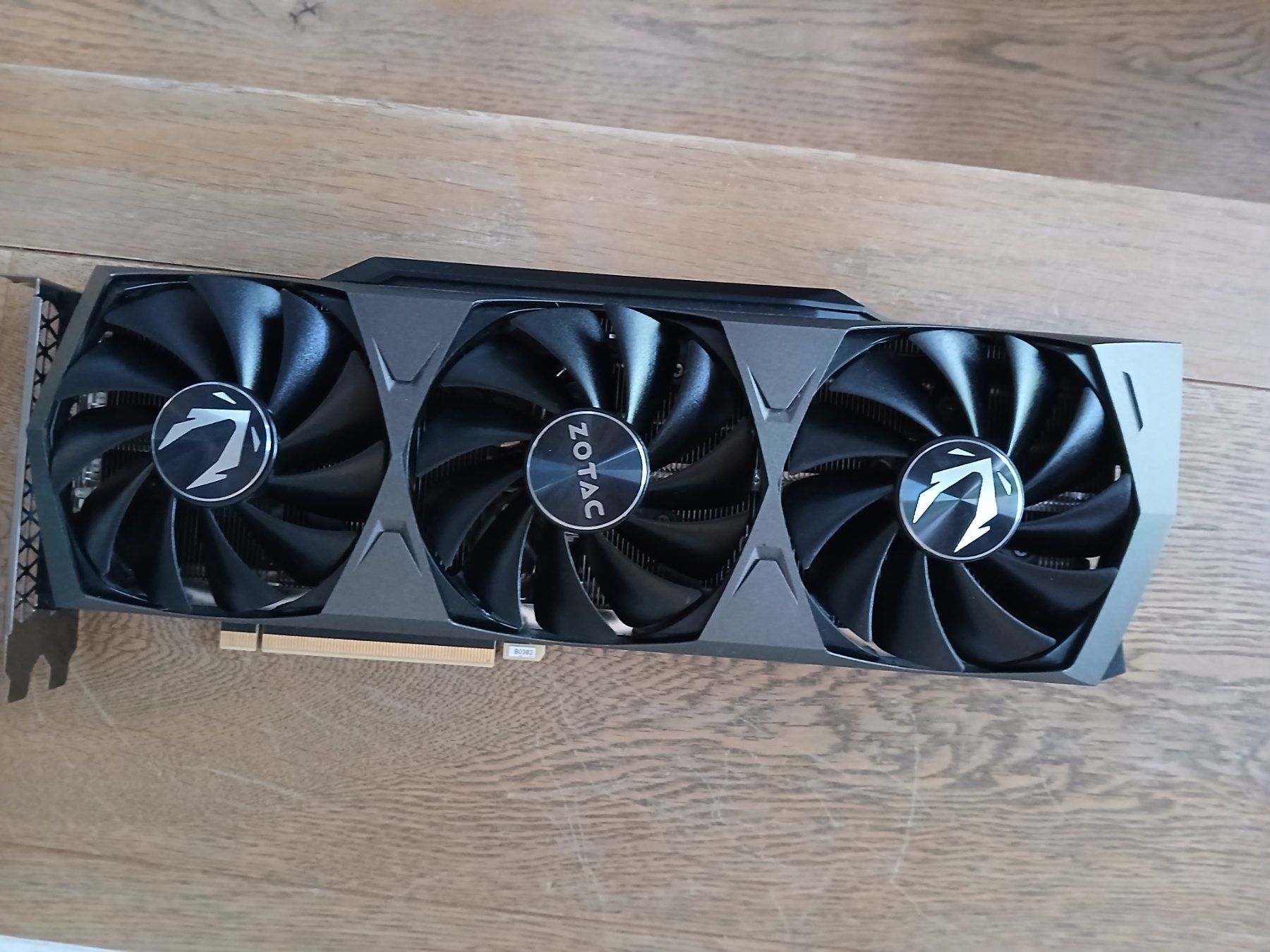 Nvidia Schede grafiche: ZOTAC GAMING GeForce RTX 3090 24GB – Usato da Felben-Wellhausen venduto da Daniil0421