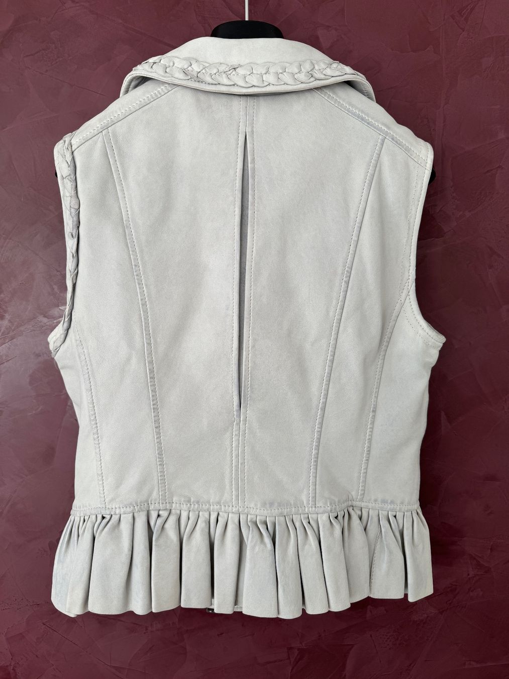 Marc Cain Gilet & Giacche senza maniche: Marc Cain Leder Jacke Weste Hellgrau N 2 Gr 36 – Nuovo (secondo la descrizione) da Wauwil venduto da machneu11 1