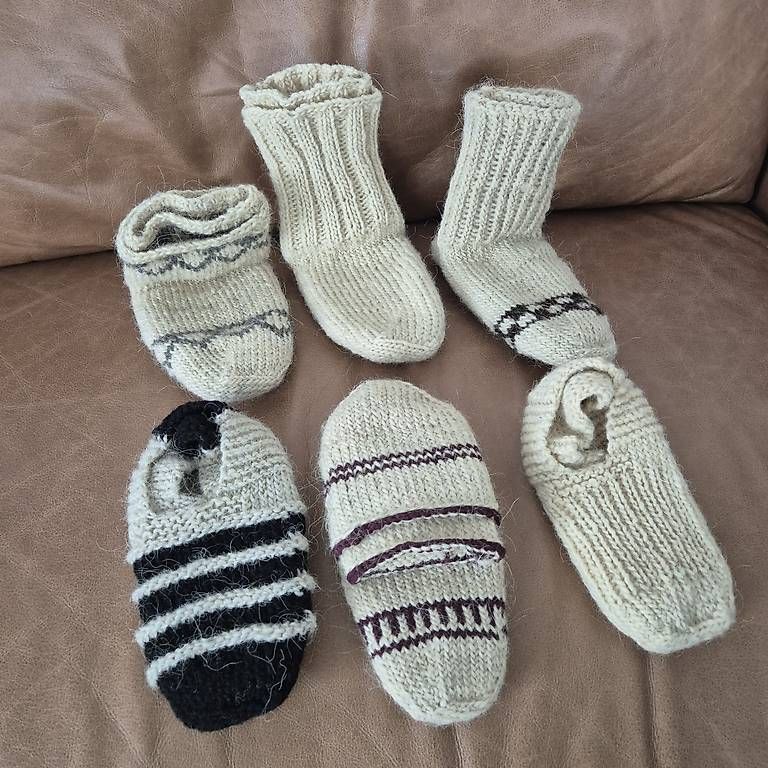 Calze: Handgestrickte Wollsocken – Usato da Eich venduto da Mimaaa