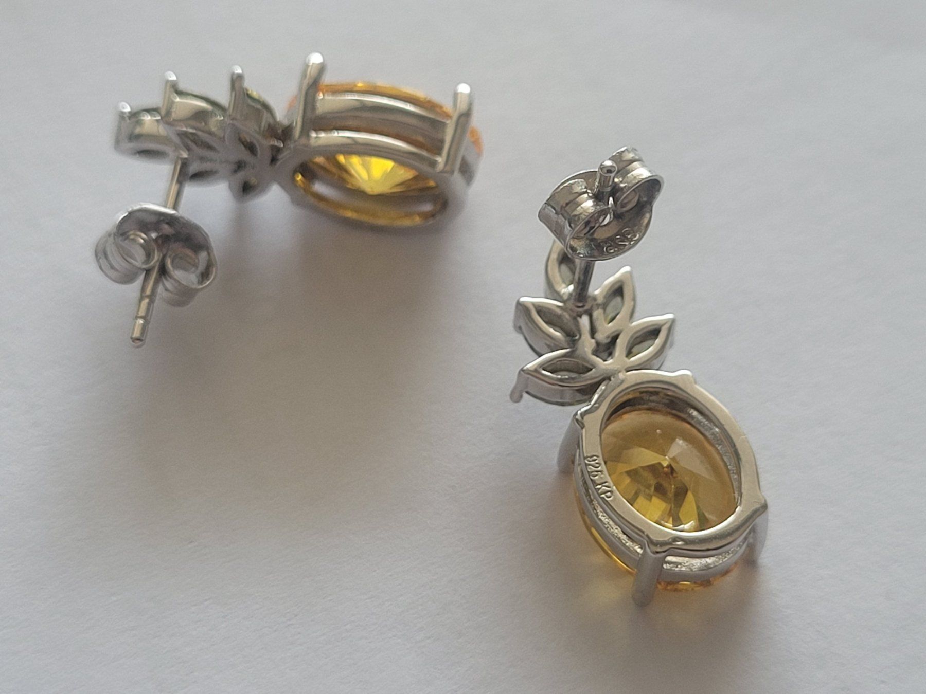 Orecchini pendenti & Orecchini a lobo: Ohrstecker 925 Silber mit Steinen Ananas neu – Nuovo (secondo la descrizione) da Port venduto da Darialina 2