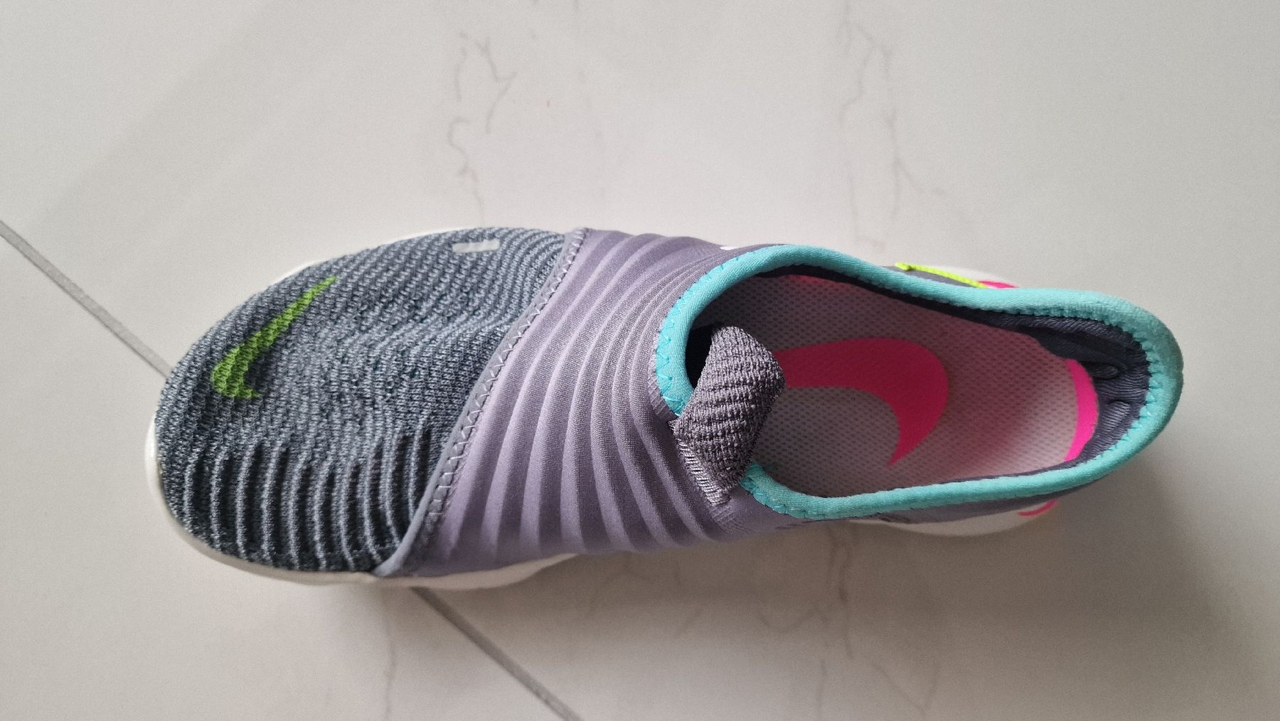 Nike Scarpe da donna: Nike Free Run Flyknit 3.0 – Usato da Montreux venduto da Daisyy01 2