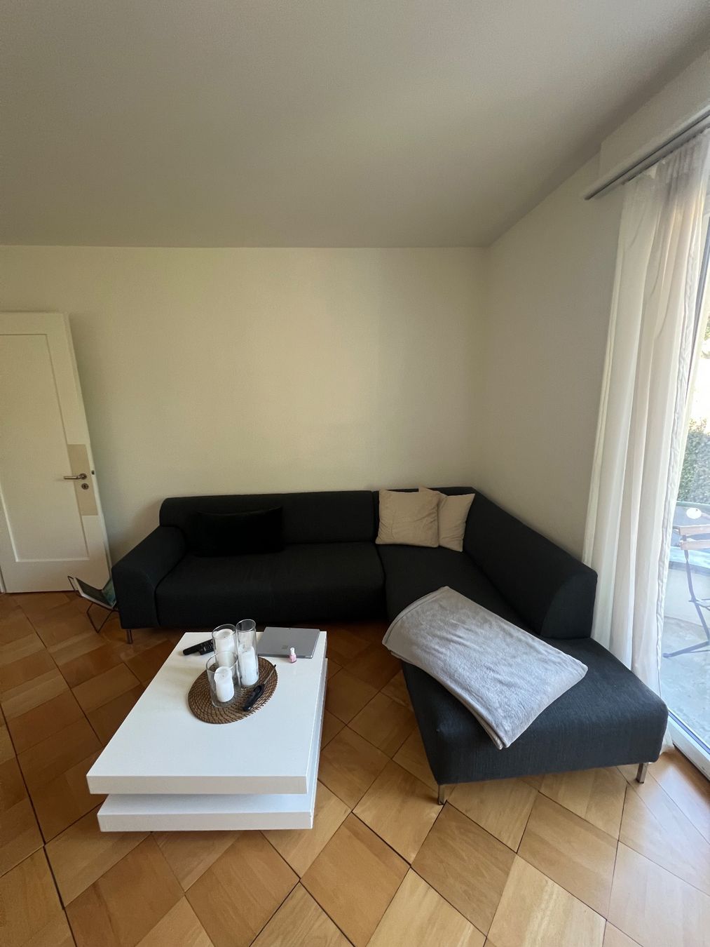 Pfister Sofas: Ecksofa dunkelgrau von Möbel Pfister – D'occasion à Luzern par SandraKueh 3