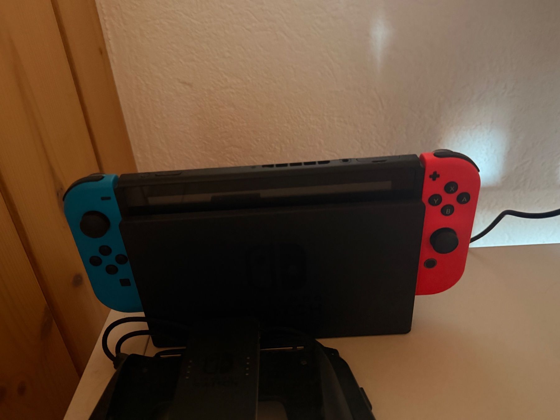 Nintendo Console: Nintendo switch – Usato da Milken venduto da liv_zqc6