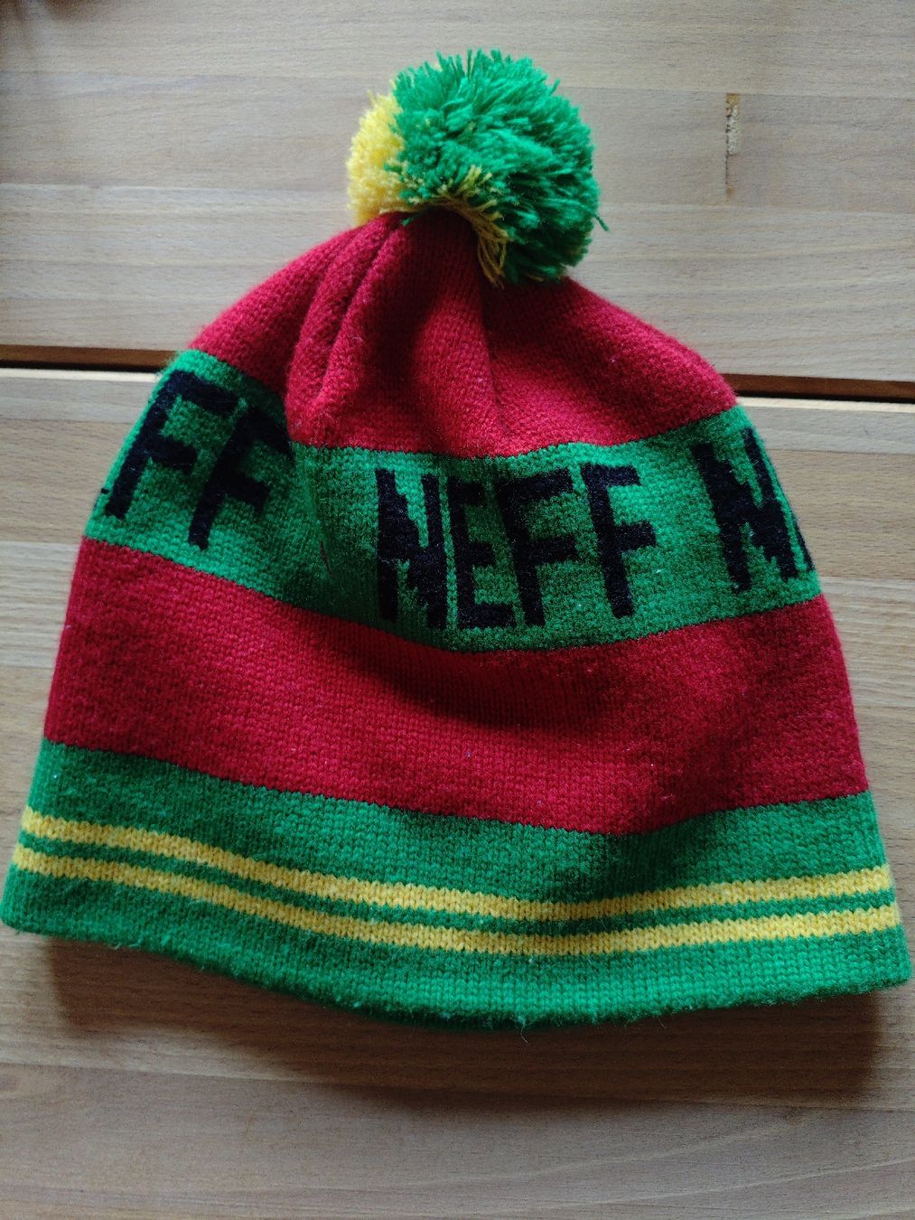 Hüte, Mützen & Caps: Wintermütze Neff – Gebraucht aus Unterstammheim von and_kj2n