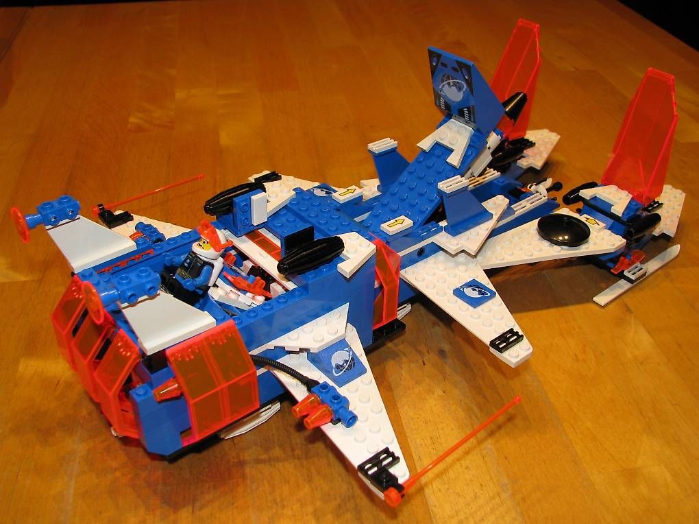 Lego Giocattoli: Lego Space 6973 Deep Freeze Defender – Usato da Wangen b. Olten venduto da Binggeli4 4