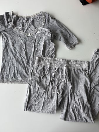 Comfy Grey Lounge Set, Graues pajama 