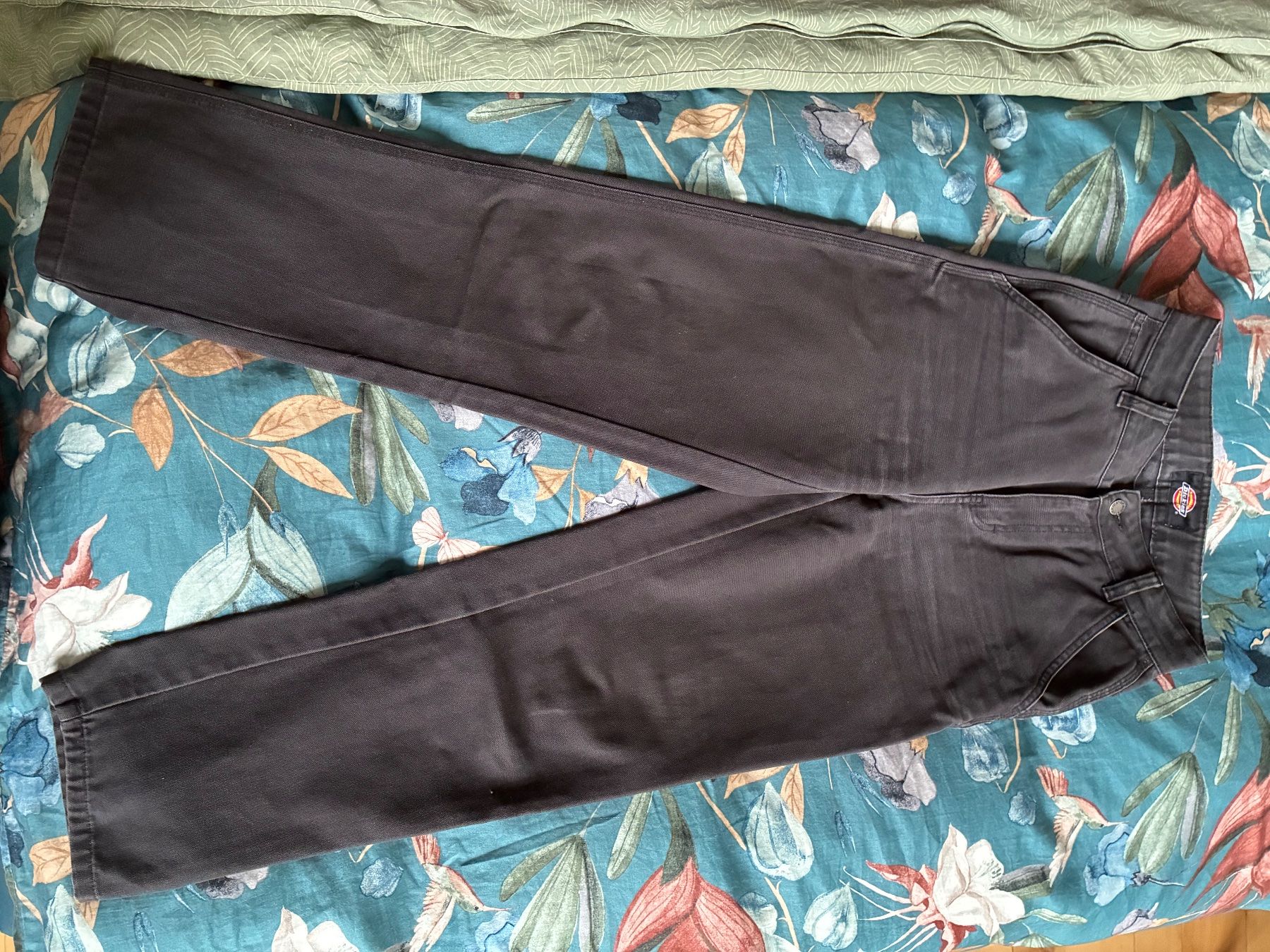 Dickies Jeans: Pantalon Dickies – Usato da La Chaux-de-Fonds venduto da glo_xp9x