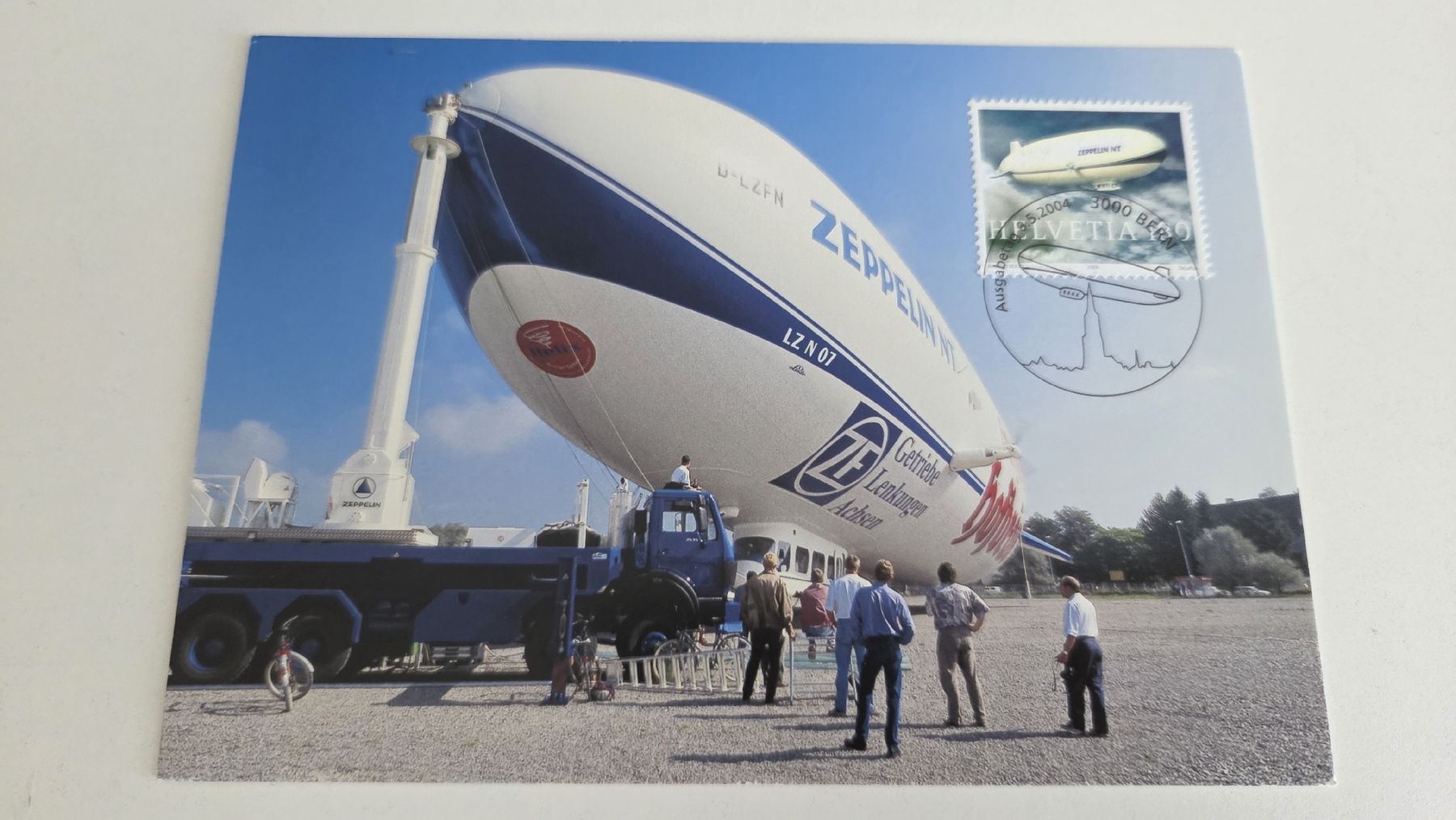 Tutti i francobolli: 2004 Zeppelin NT Flug 1. Postflug Bern auf FDC  Maximumkarte – Usato da Arni AG venduto da Moth68 1