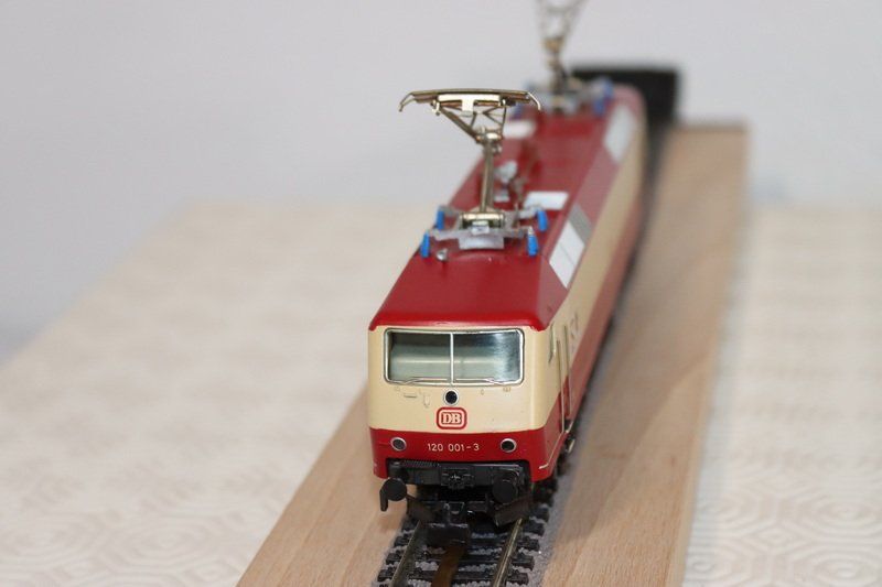 Märklin Trains électriques: Märklin DB Lok ( 567 ) – D'occasion à Kerzers par Winu64 2
