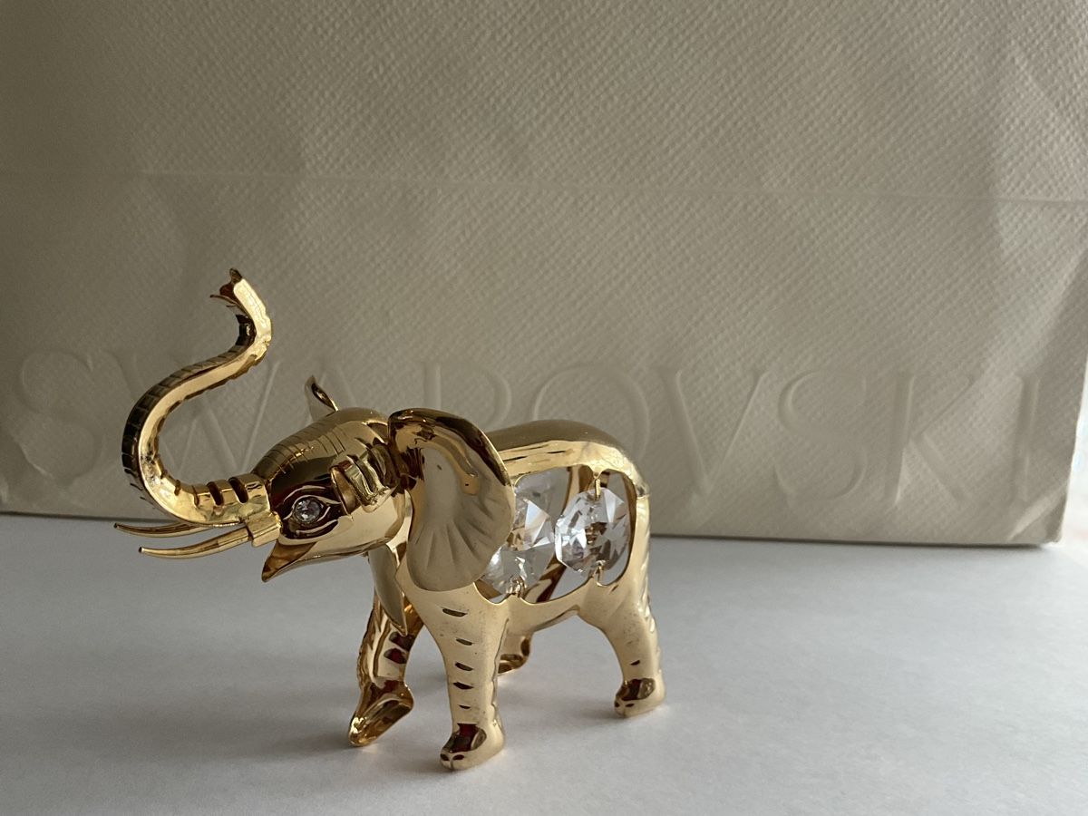 Statuette: Gold Kristall Figur Grosse Elefant – Nuovo (secondo la descrizione) da Oberglatt ZH venduto da Multimix 1