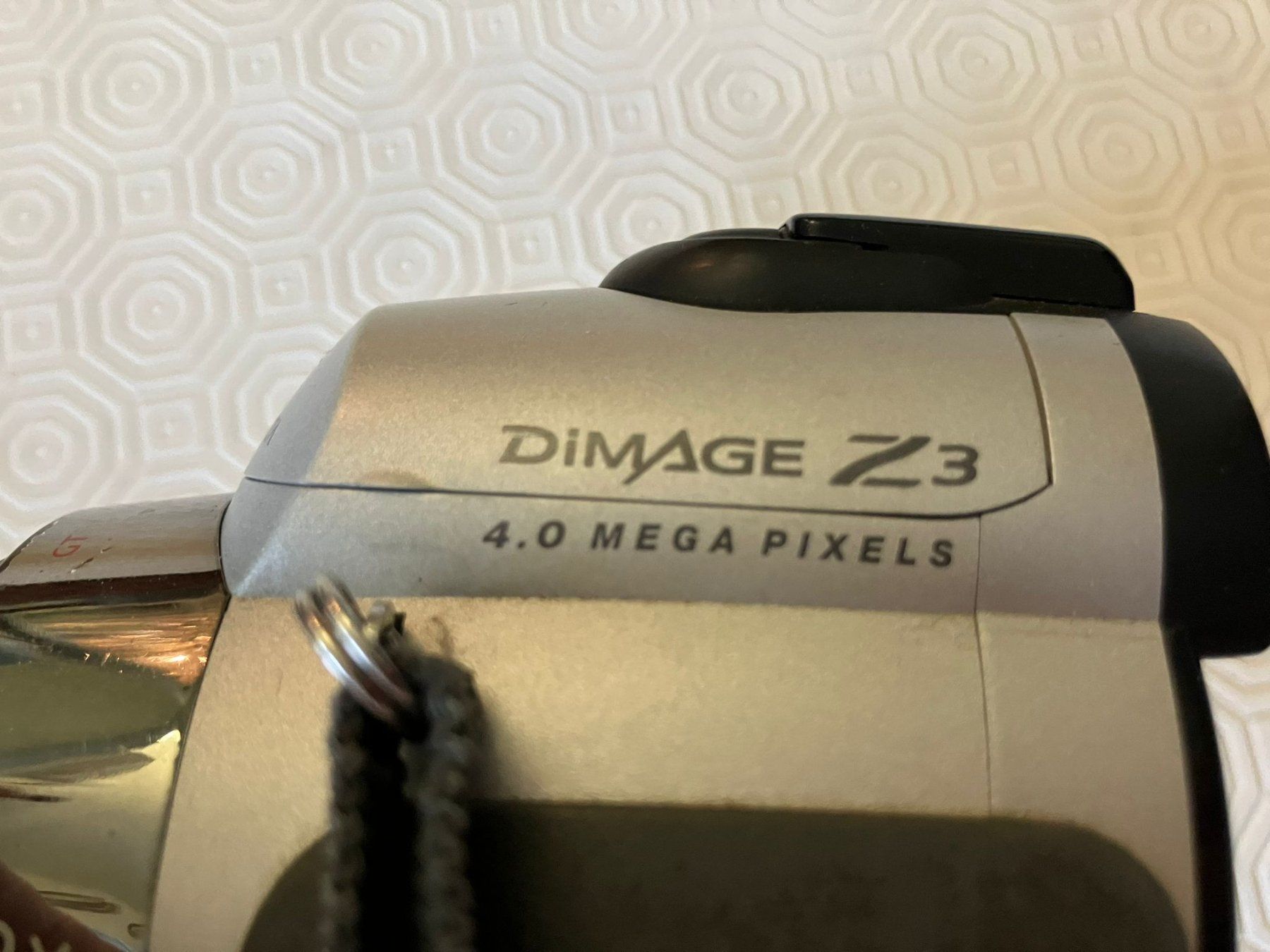 Konica Kamera: Fotocamera digitale Konica Minolta Dimage Z3 – Gebraucht aus Melano von H-Sara 4