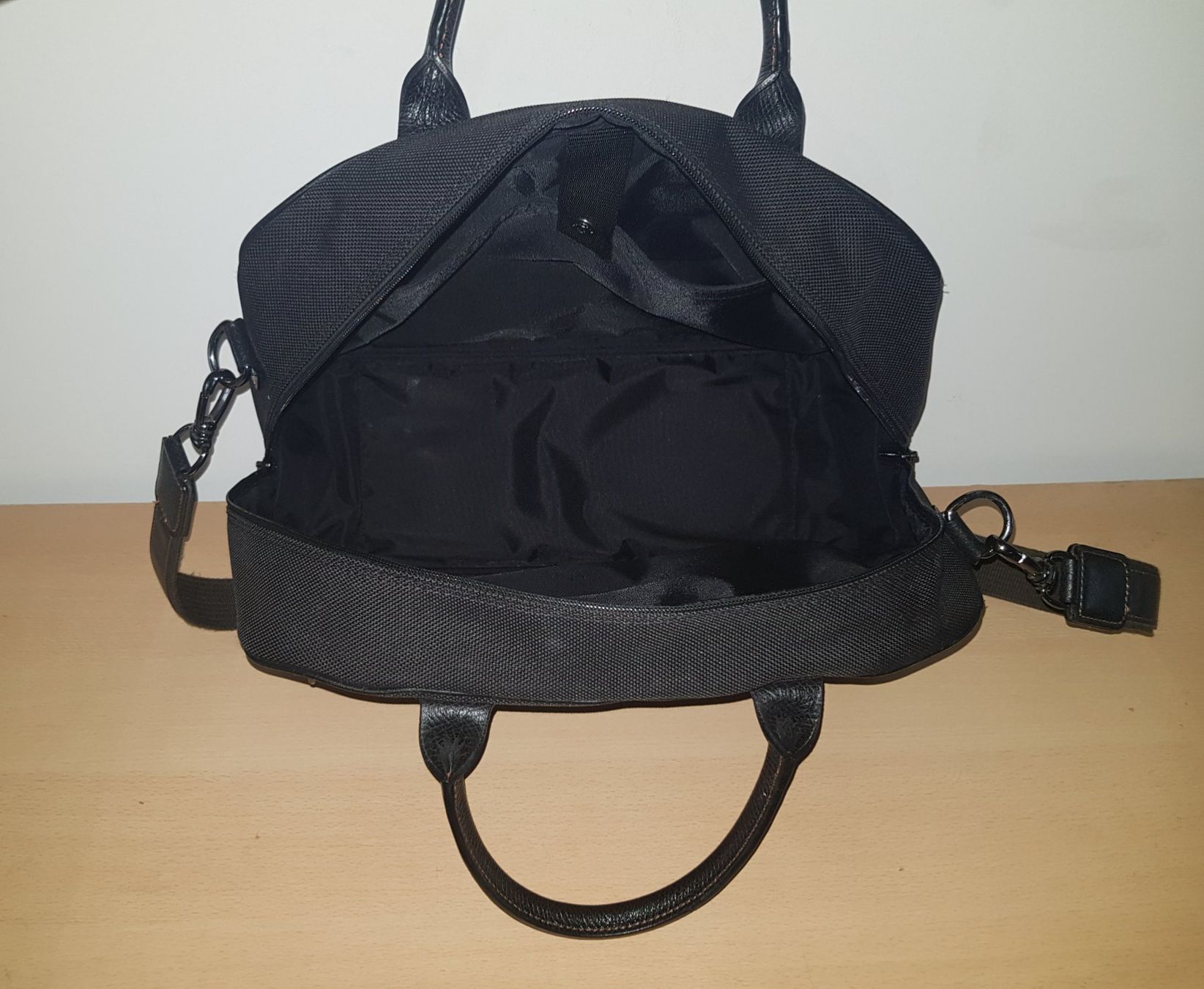 Longchamp Valigie & Borse: Longchamp Aktentasche/Businesstasche – Usato da Basel venduto da chien008 5