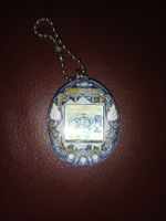 Tamagotchi transparent blau