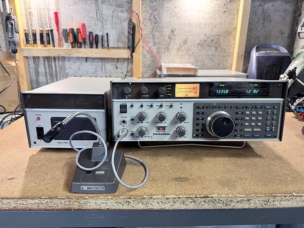 Radios: TEN-TEC Paragon Model 585  Station HF complète – Gebraucht aus Belmont-Lausanne von Djes7