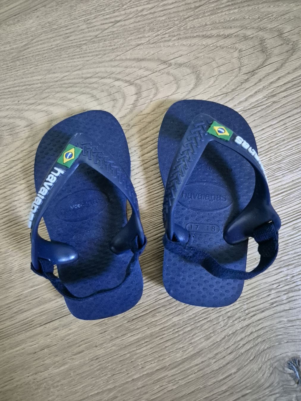Havaianas Scarpe per ragazzi: Havaianas Kinder Flip Flops Gr. 17/18 blau – Usato da Sax venduto da moooh