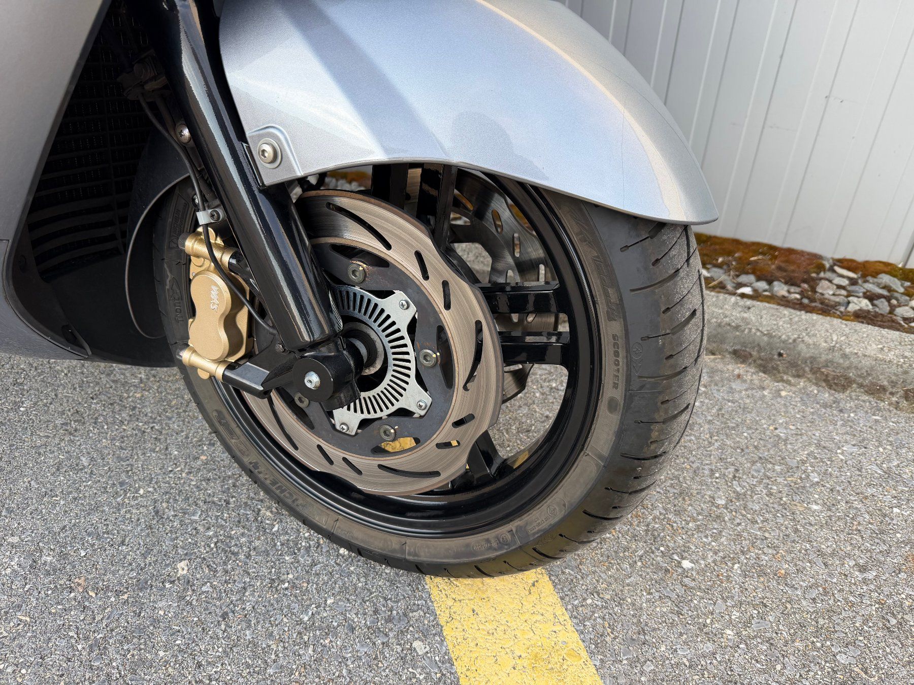 Sym Scooters: Roller Scooter SYM MAXSYM 400i – D'occasion à Termen par dagi94 8