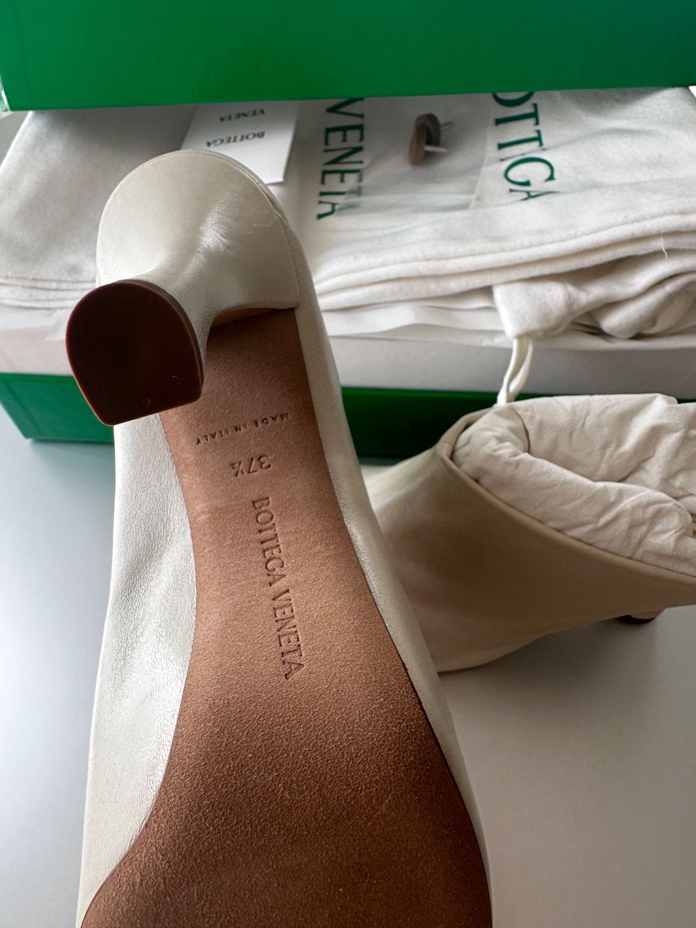 Bottega Veneta Scarpe da donna: NEW/Bottega Veneta mule/37.5 – Nuovo (secondo la descrizione) da Basel venduto da TIMELESS-FASHION 4