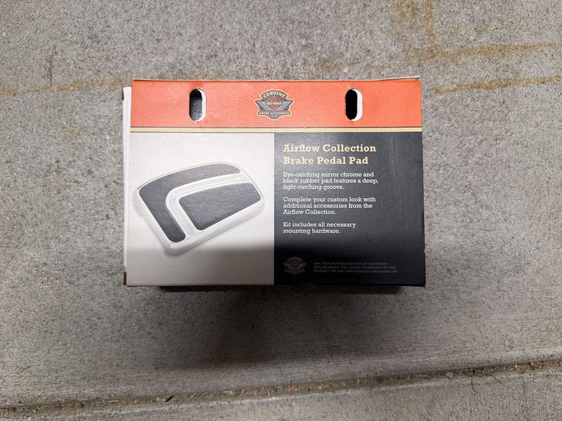 Harley-Davidson Tutti i ricambio per moto: 50600159 Harley-Davidson Bremspedalauflage – Nuovo e nell'imballaggio originale da Ostermundigen venduto da jas_9j7d 2