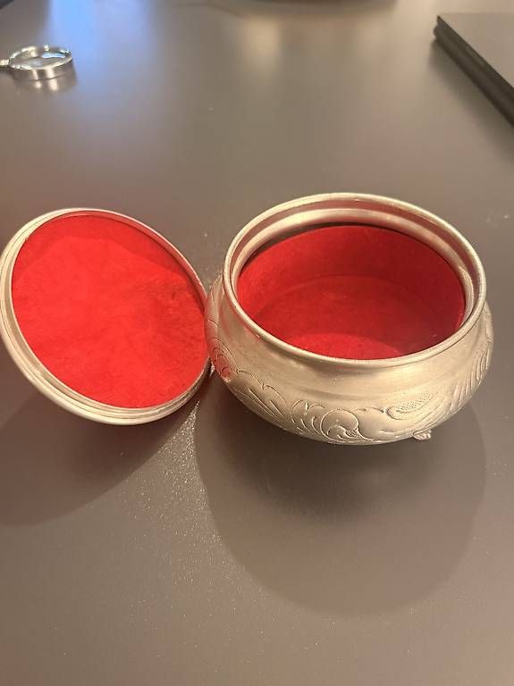Tutte le decorazioni: Antike Dose aus Zinn – Usato da Bern venduto da gadgetobjects 1