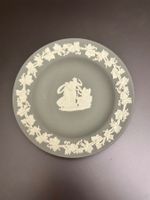 Vintage Wedgwood Jasperware Platte, England