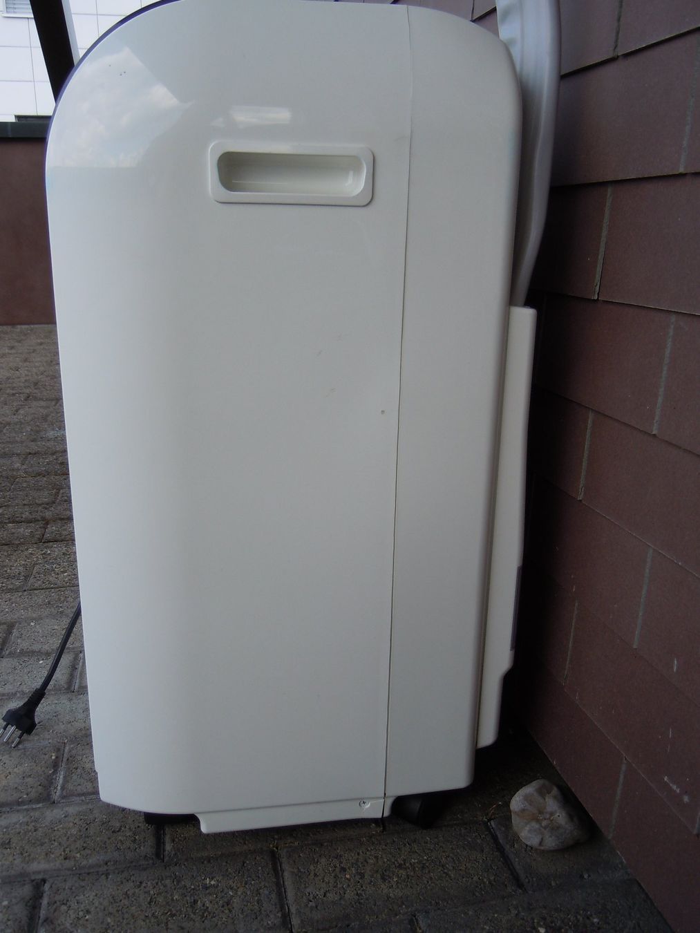 Novamatic Condizionatori: Klimaanlage Long Split CL890 mit 4m Schlauch "Defekt?? " – Difettoso da Luzern venduto da Baumli1 3
