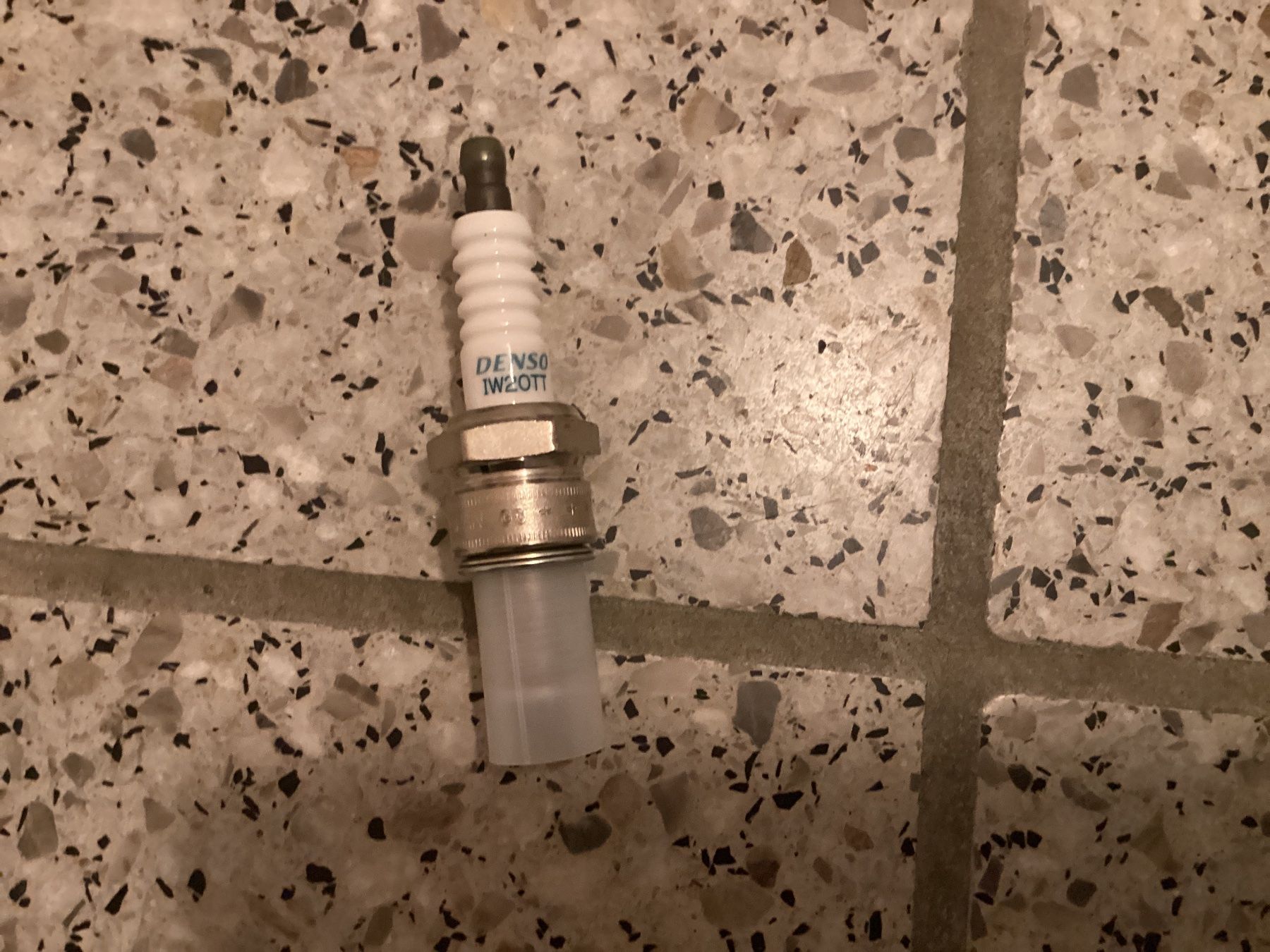 Motori: Zündkerze Denso Iridium IT09 – Nuovo (secondo la descrizione) da Schleitheim venduto da Pi3.14 3