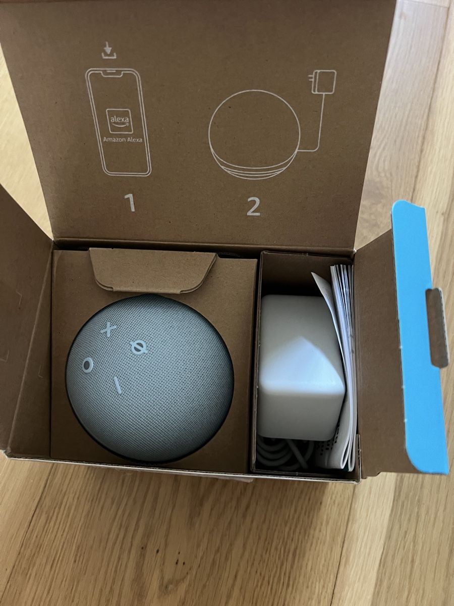 Amazon Casse acustiche: Alexa Echo Dot 5. Generation  – Nuovo e nell'imballaggio originale da Zürich venduto da Iliana22 1