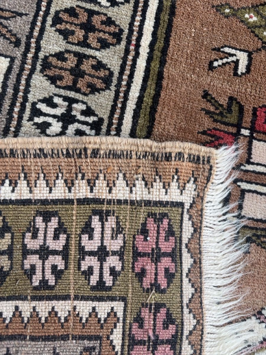 Tappeti: Feiner Milas Teppich  – Usato da Wängi venduto da Tesimo 7