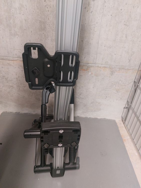 Thule Portapacchi: Thule Dachträger + 1 Veloträger – Usato da Olten venduto da Kopfsalat123 4