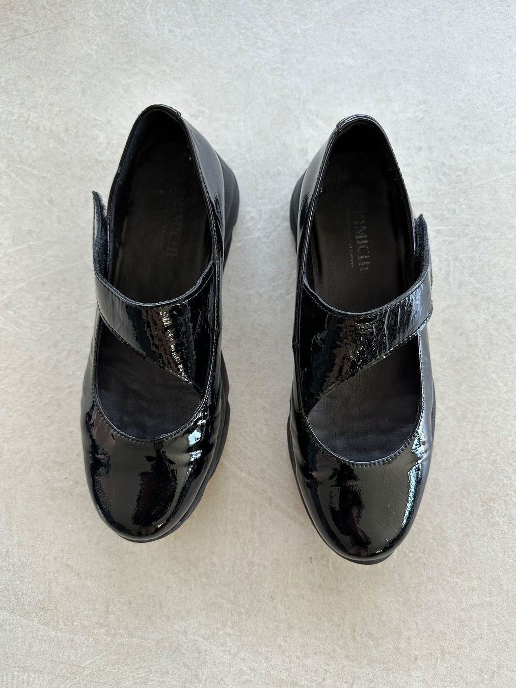 Scarpe da donna: Schwarze Lack Leder Halbschuhe Grösse 37 – Usato da Unterterzen venduto da mor_nv9n 3